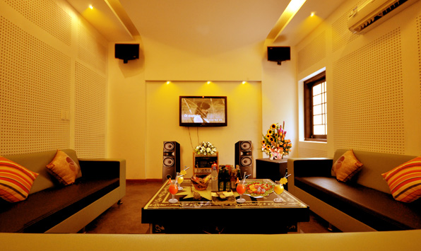 CÁCH SỬ DỤNG LOA KARAOKE ĐÚNG CÁCH